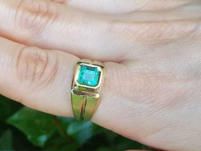 Emerald ring for man on sale