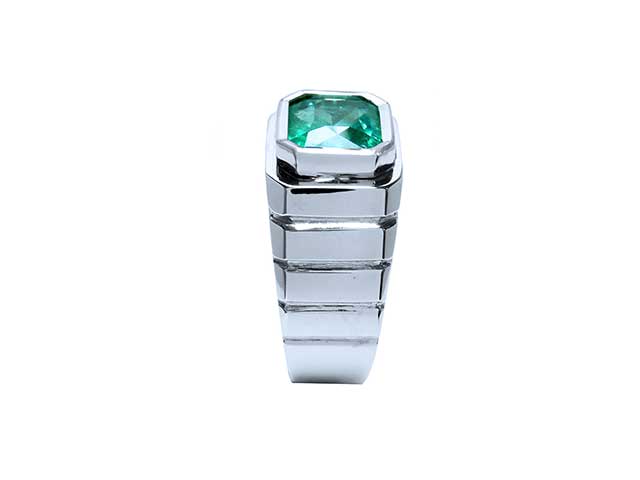 Emerald gold ring for man