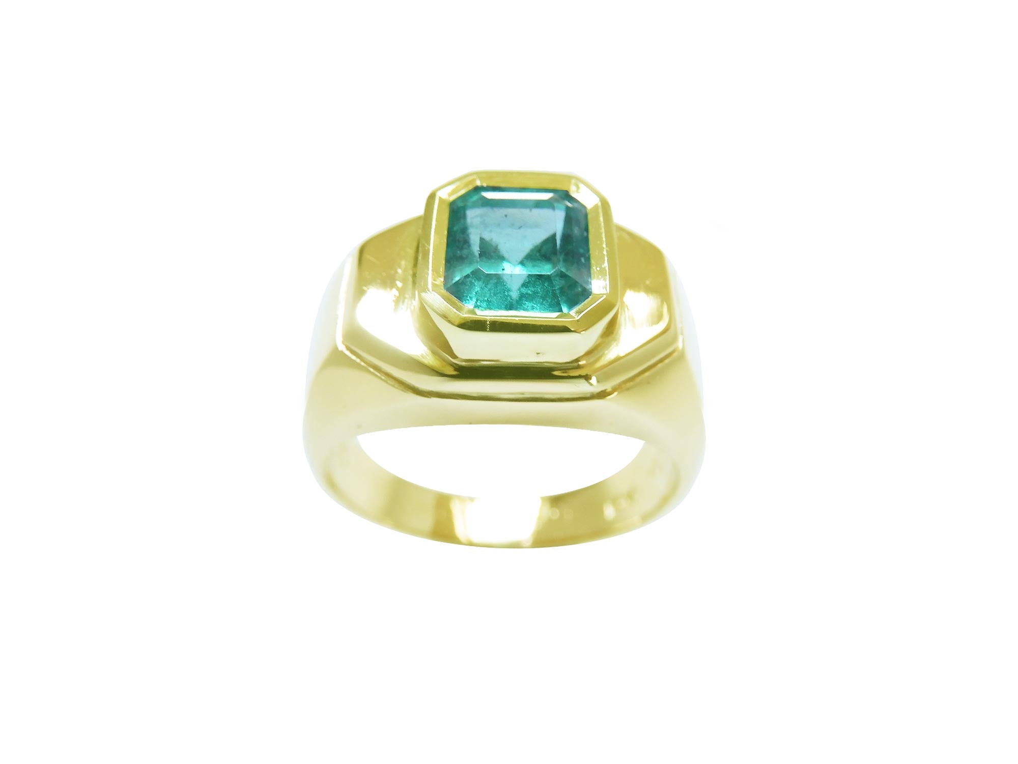 Muzo emerald ring for men