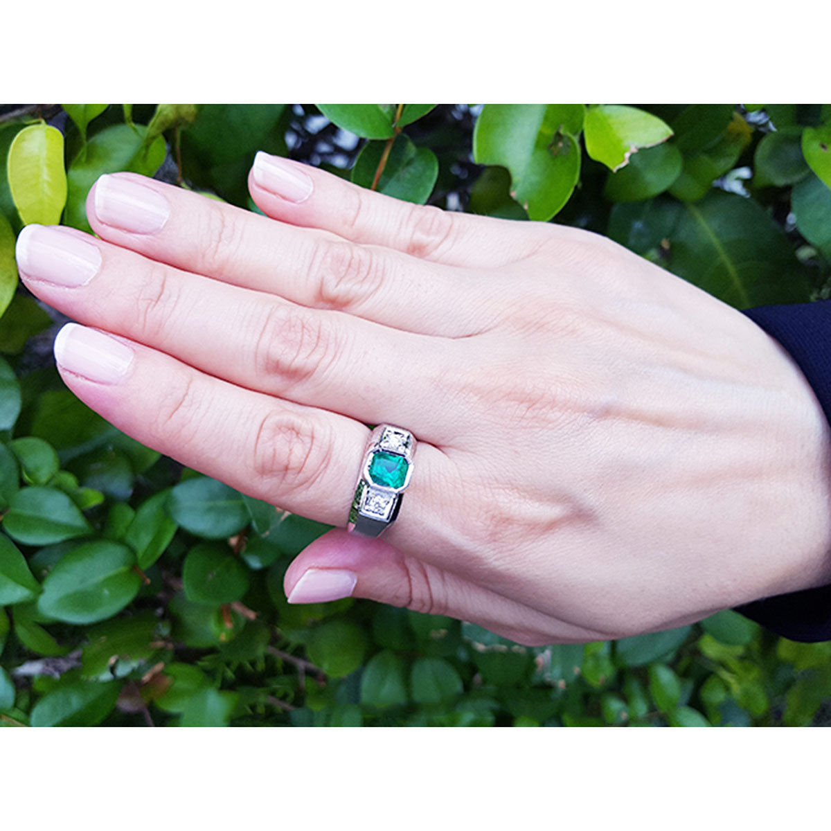 Genuine Muzo Emerald 1.32 Carat Men&#39;s Ring 14K White Gold