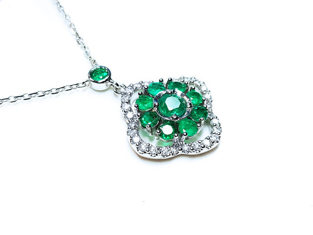 2.60 ct. Natural Emerald and Diamond Necklace 14K