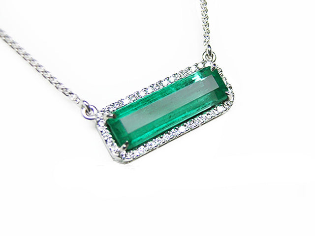 Genuine emerald necklace east-west