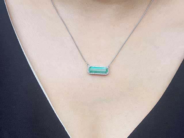 Genuine Emerald necklace for  mother’s day