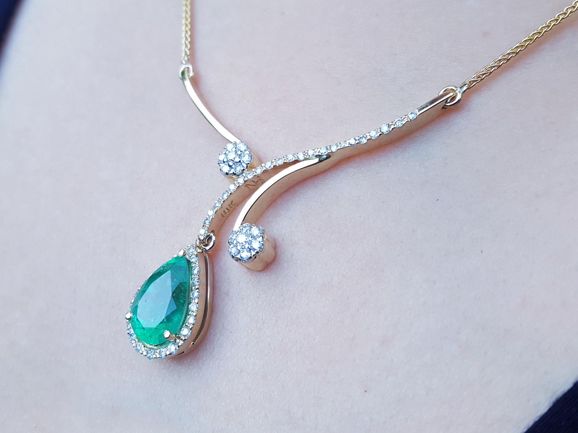 Natural Emerald necklace