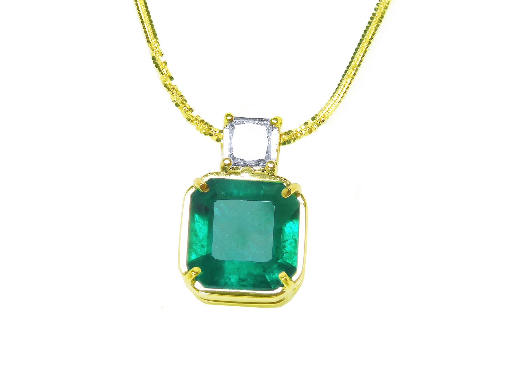 Emerald and diamond necklace