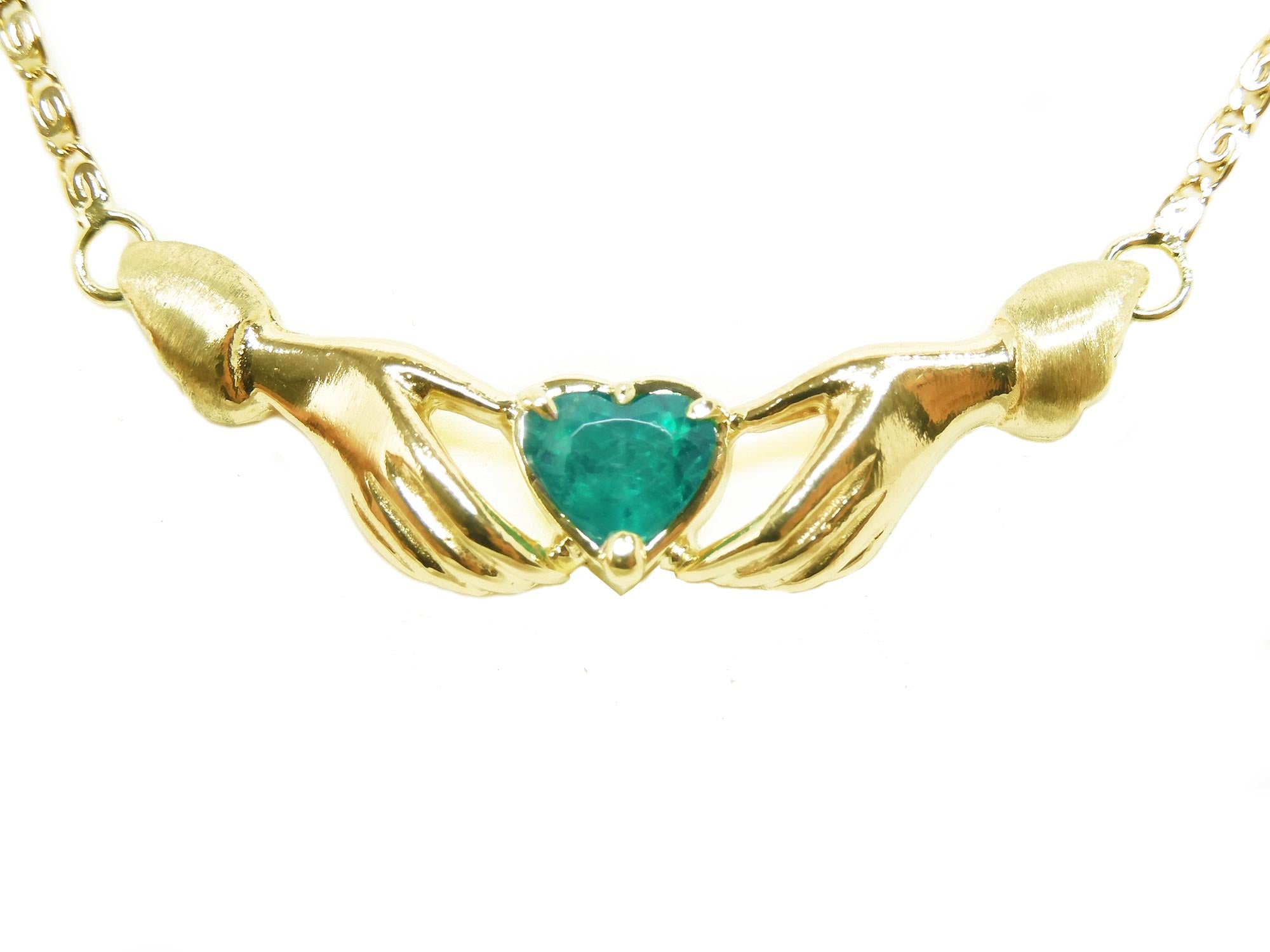 Claddagh necklace with emerald