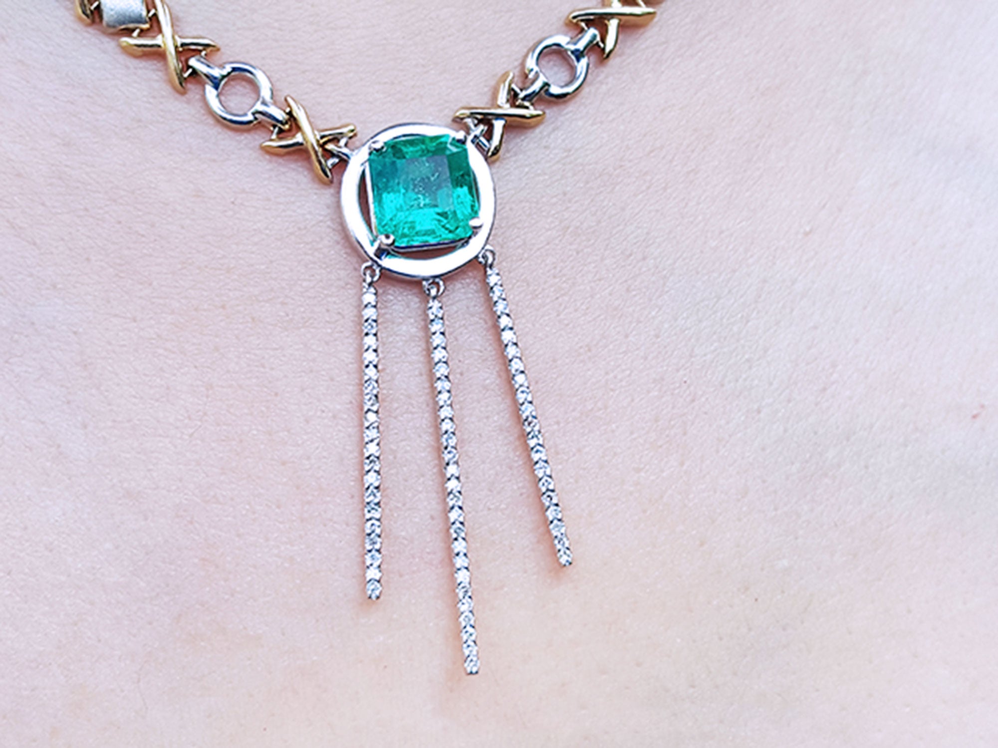 Muzo Colombia Emerald necklaces