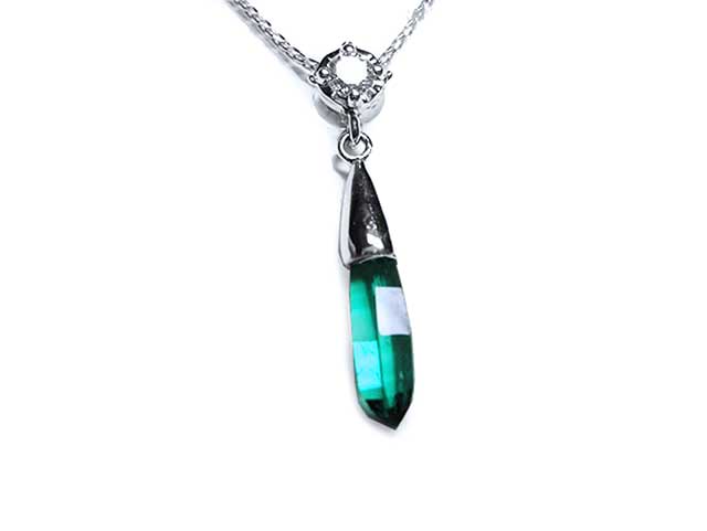 Muzo emerald briolette necklace