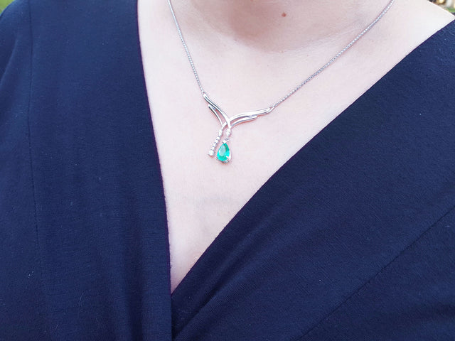 14k emerald necklace