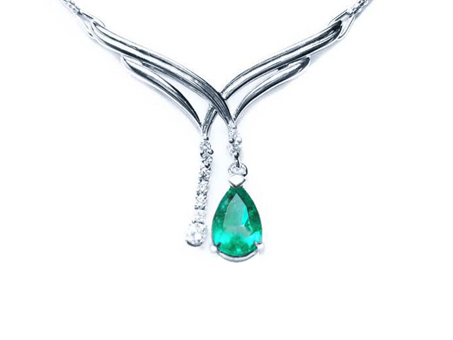 Emerald and diamond necklace