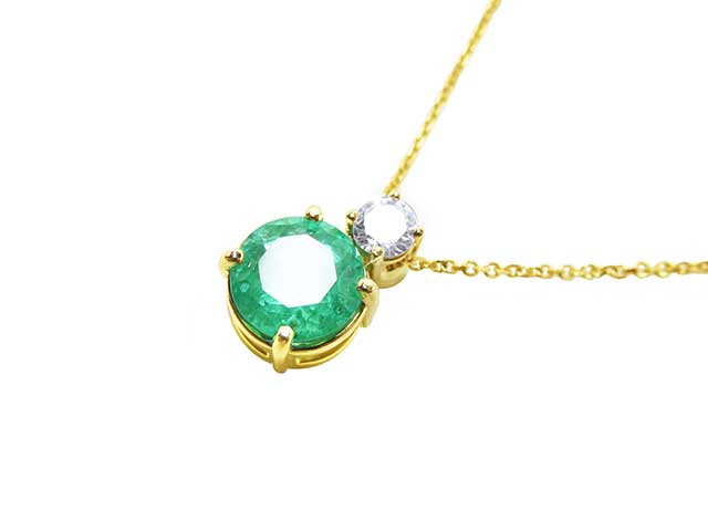 Emerald necklace for sale