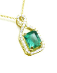 Round cut emerald diamond necklace