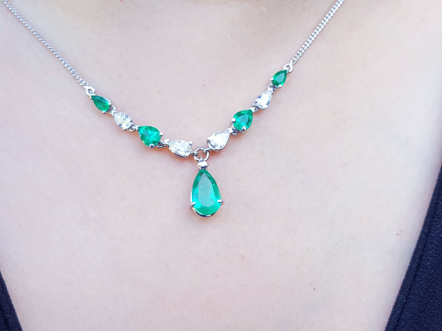 Pear cut emerald and diamond necklace