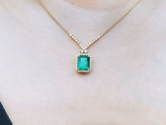 Colombian emerald necklace