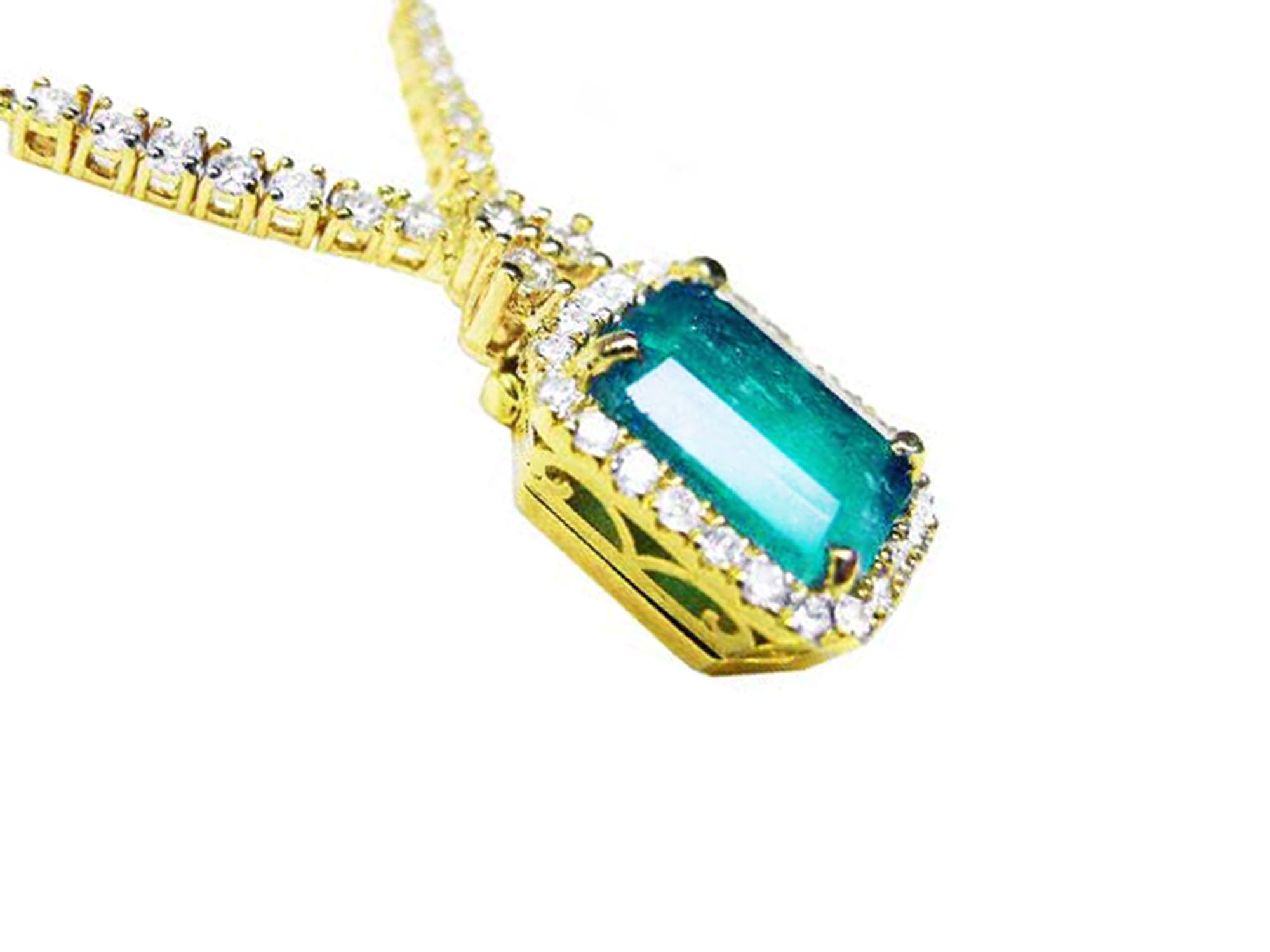 Emerald necklaces for women