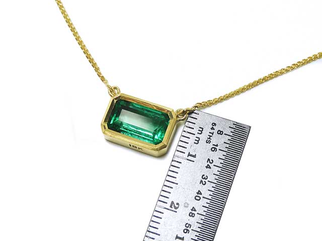 Emerald-cut real Colombian emerald bezel set necklace
