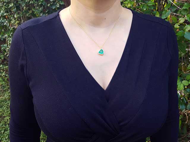 Heart emerald necklace