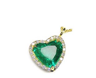 Heart Colombian emerald necklace
