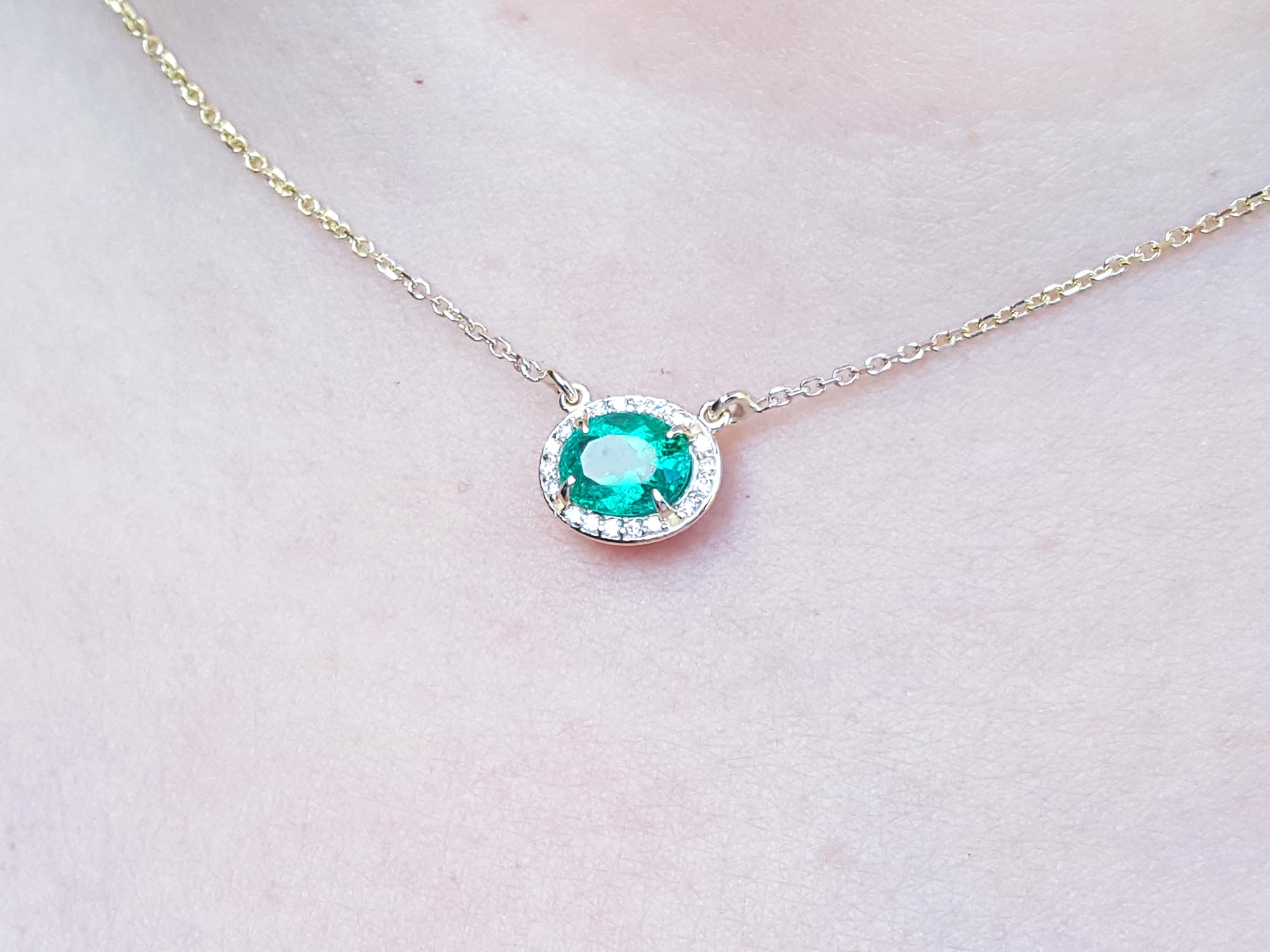 Muzo emerald necklace