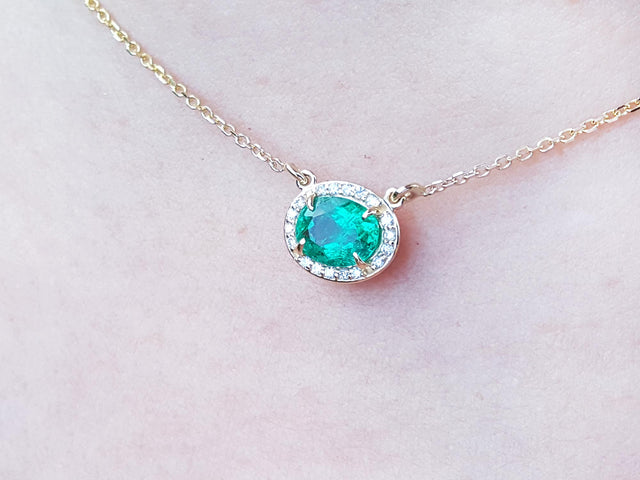 Mother’s day natural emerald stone necklace
