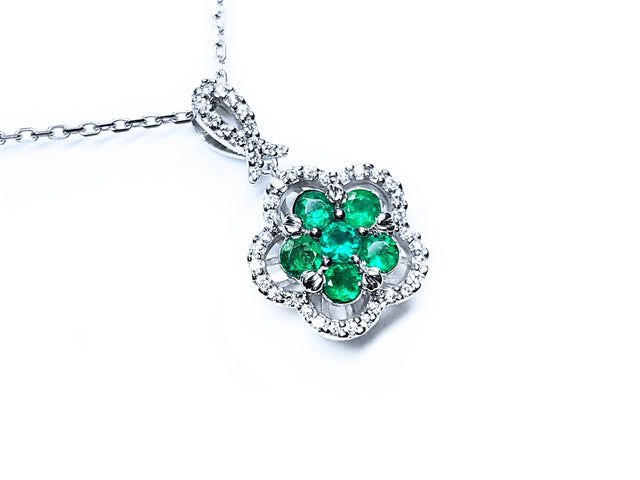 Cluster necklace natural emeralds