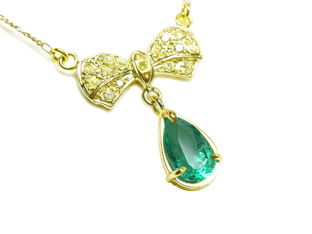 Genuine bow tie cabochon emerald necklace