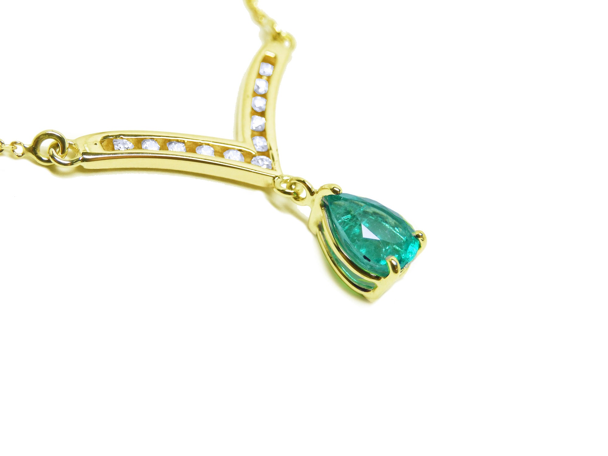 Natural Emerald necklaces for sale
