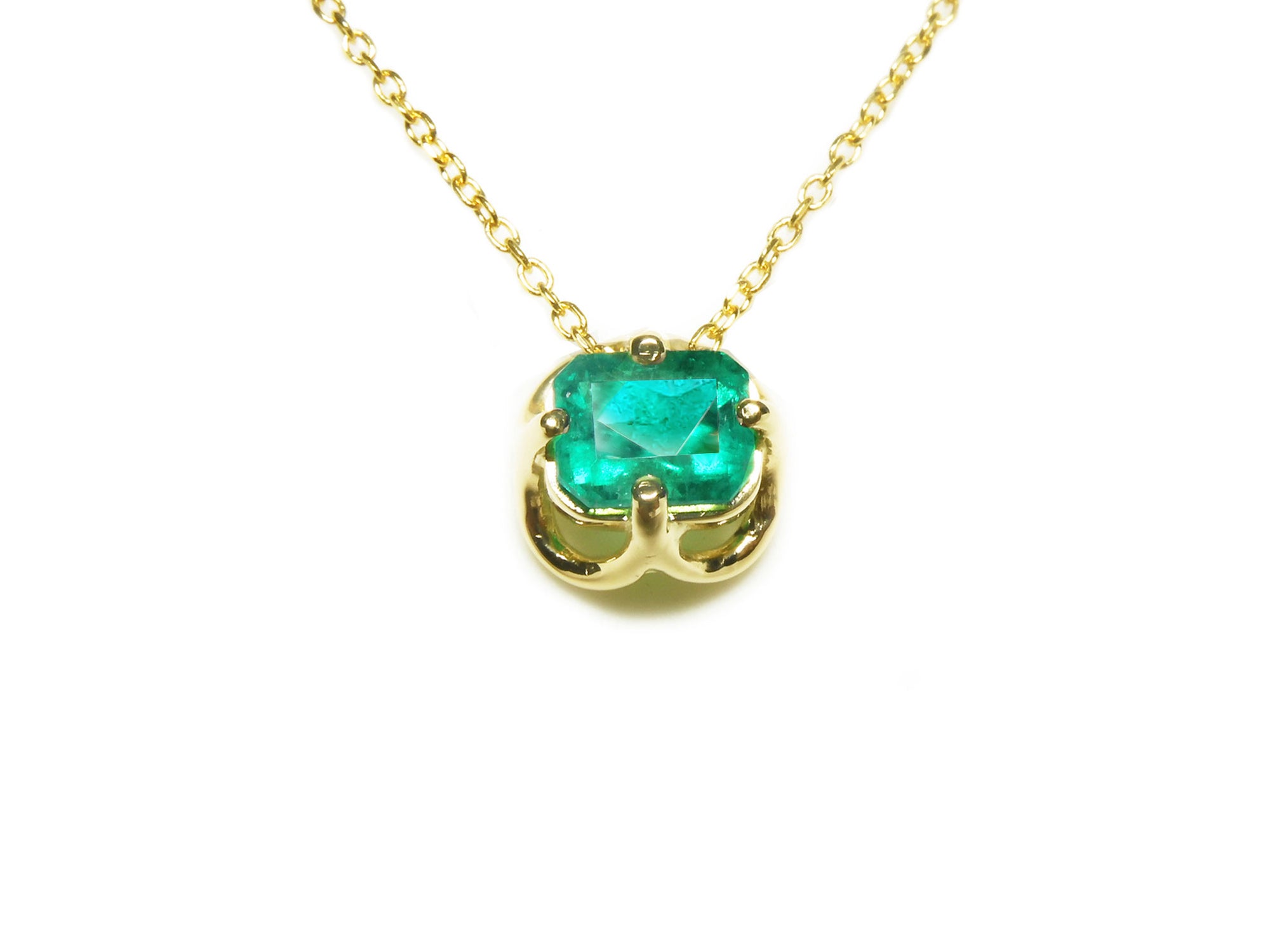 Women's Emerald necklaces for sale