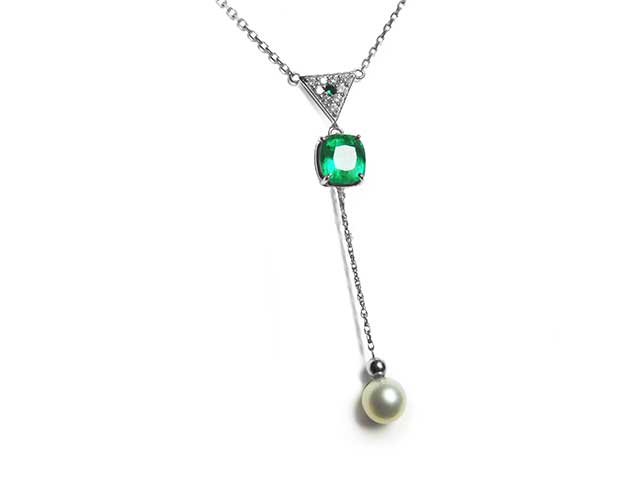 Authentic Colombian emerald and pearl necklace