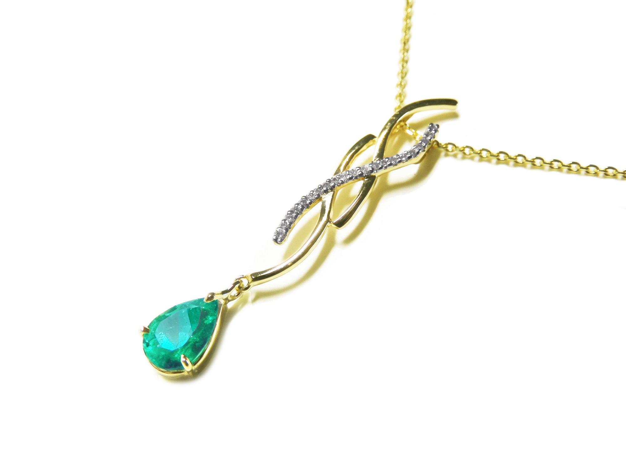 For sale Emerald necklaces