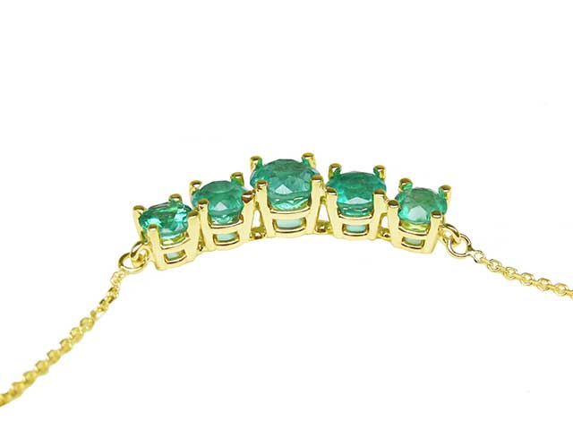 Mother’s day jewelry with real emeralds