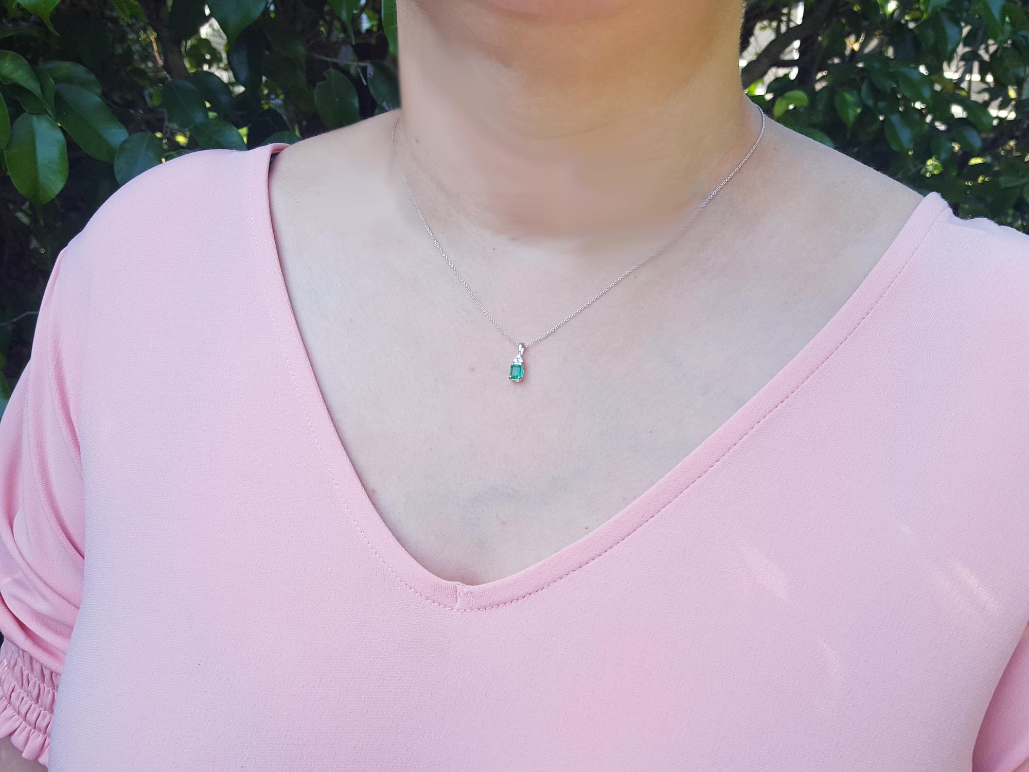 14k emerald necklace