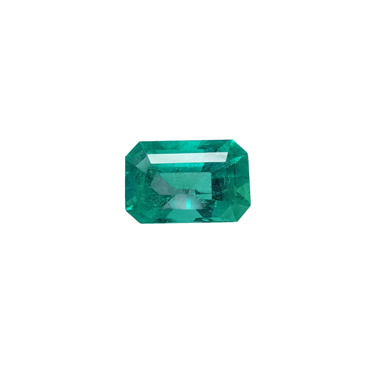 Natural colombian emerald certified by GIA F2 from the Muzo mines.