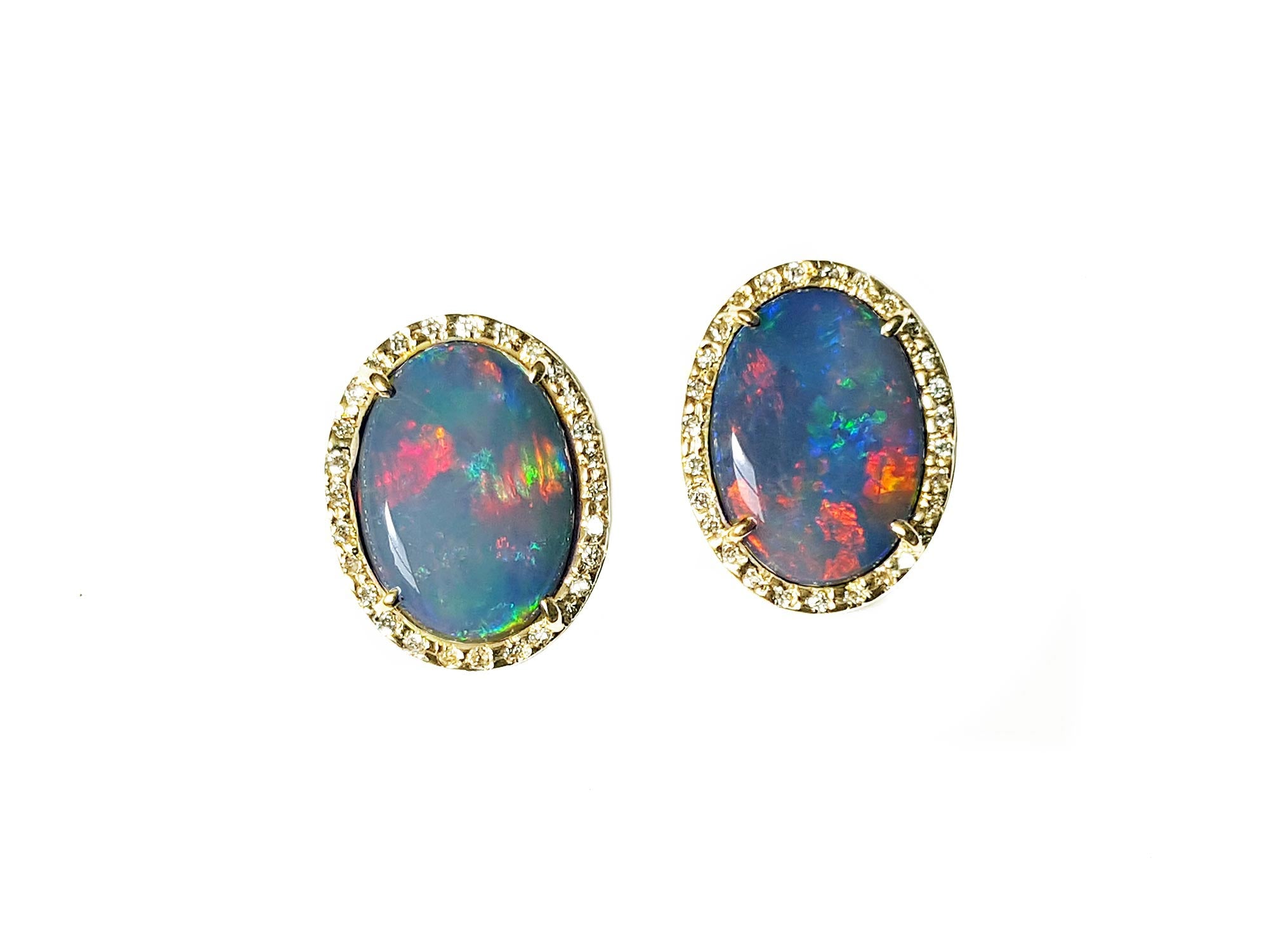 6.65 ct. Natural Australian Opal Stud Earrings 18K Yellow Gold