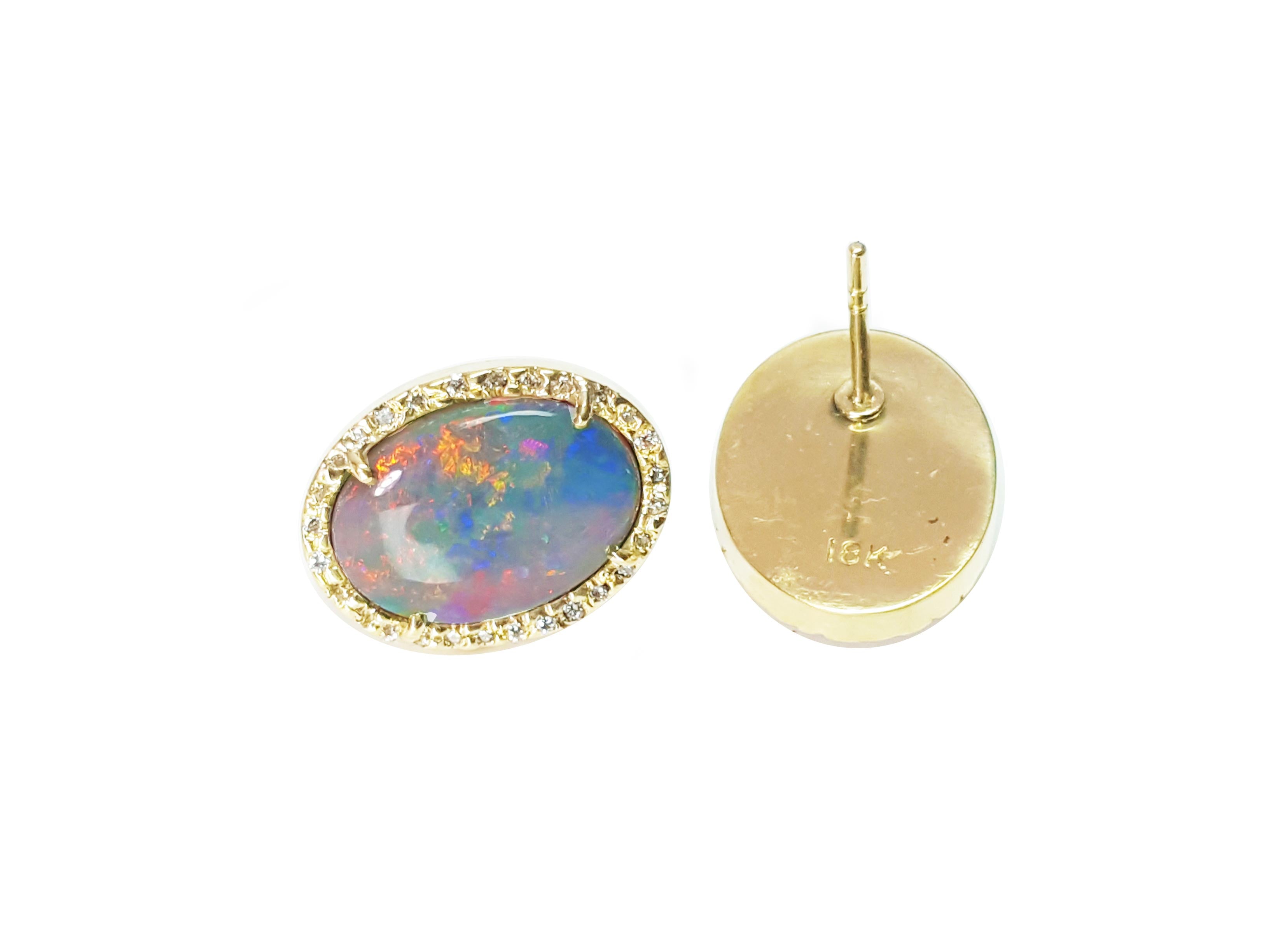 Opal earrings 18k yellow gold 