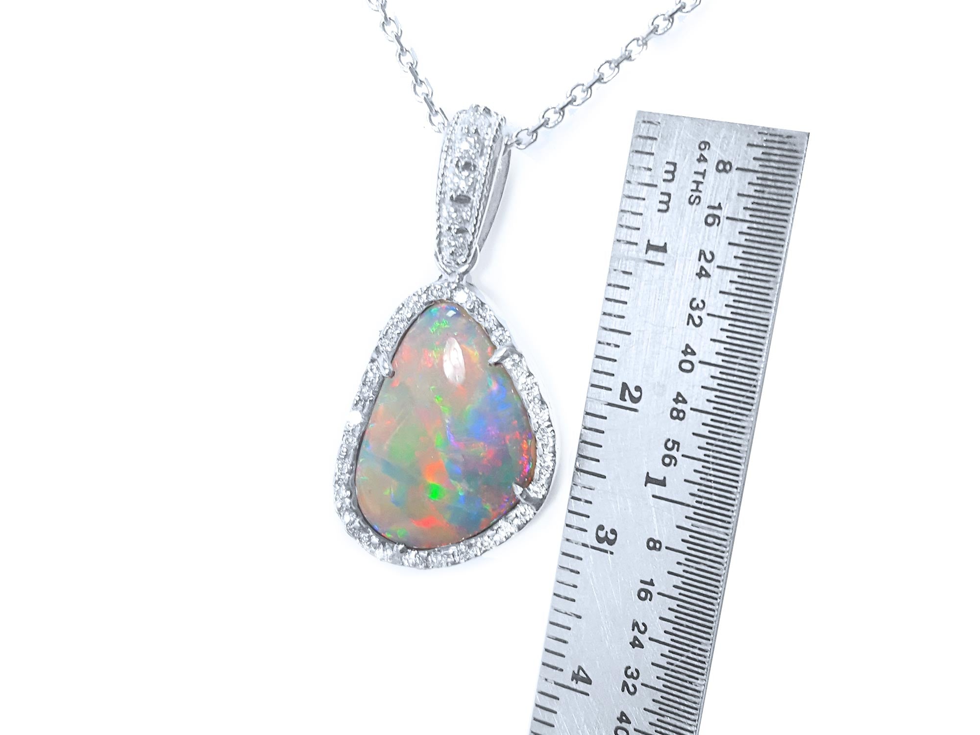 18K opal necklace