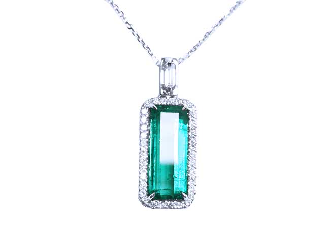 Unique Colombian emeralds fine jewelry