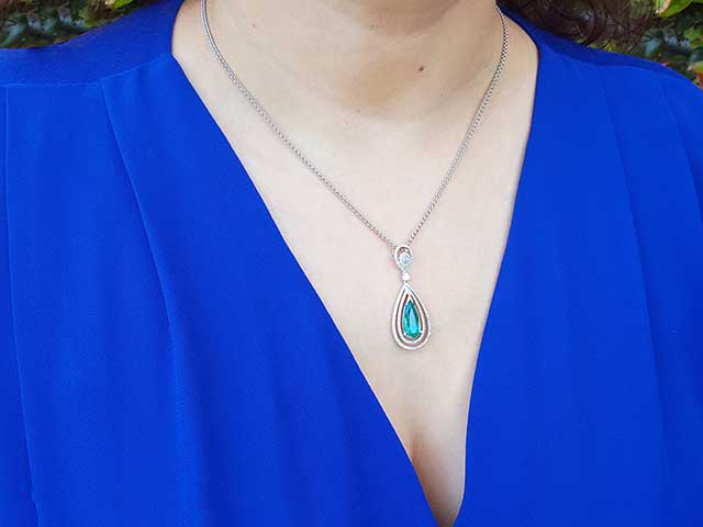 Emerald pendant pear shaped