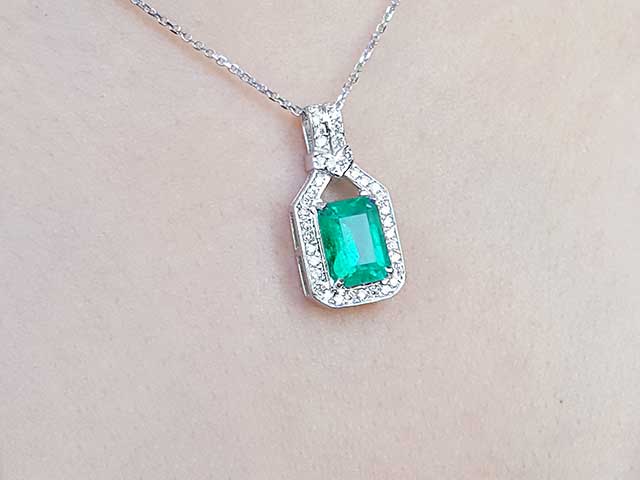 May birthstone emerald pendant