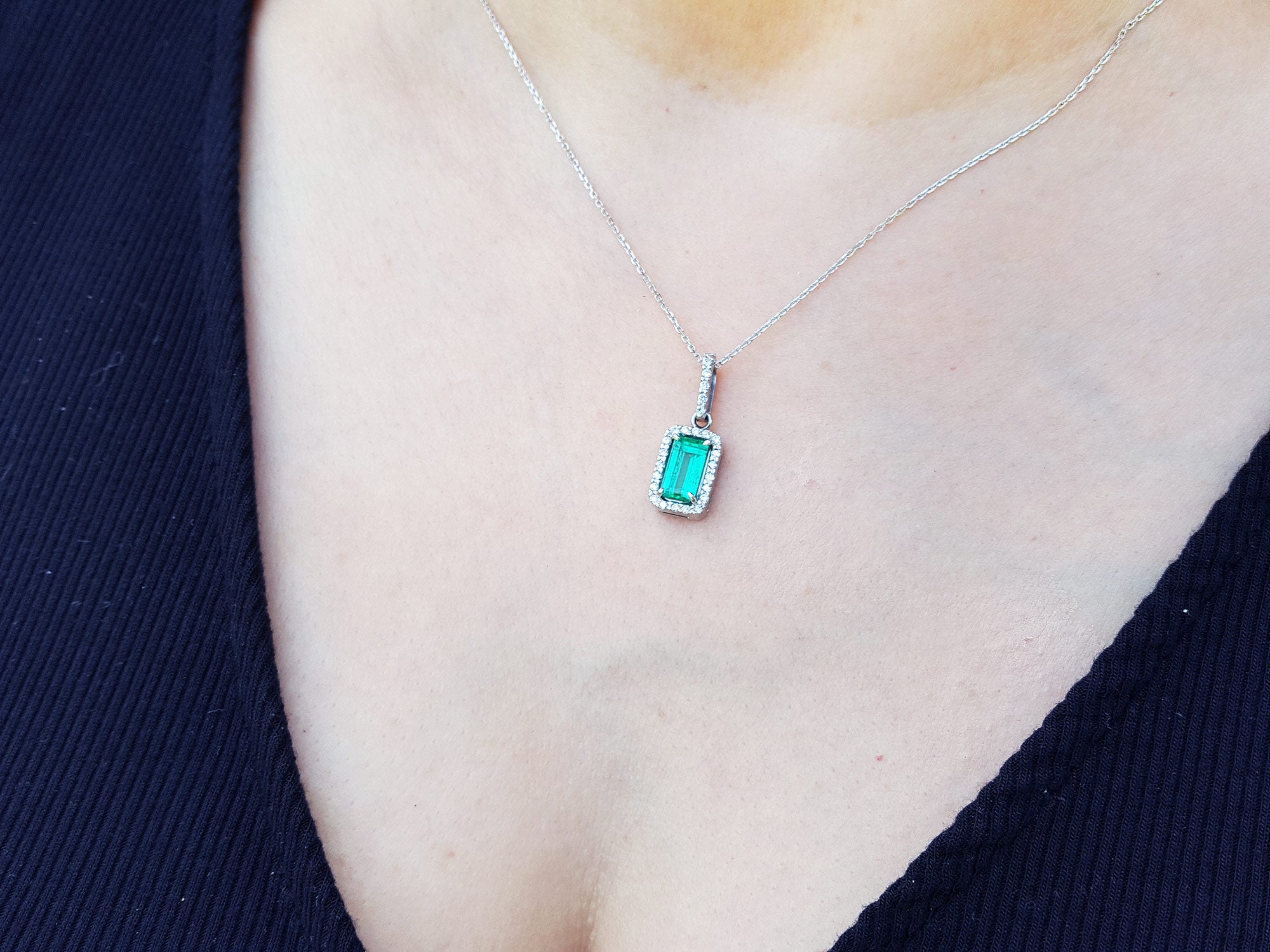 May&#39;s birthstone emerald pendant