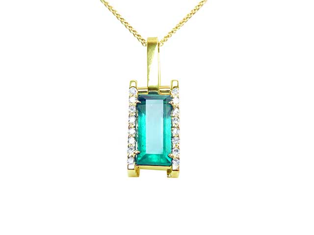 Genuine Emerald pendant for  mother’s day