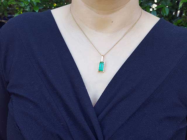 Emerald and diamond pendant