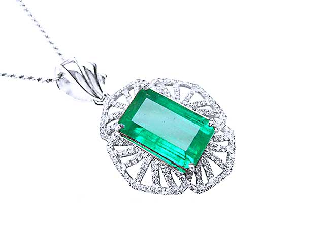 Emerald jewelry made in USA