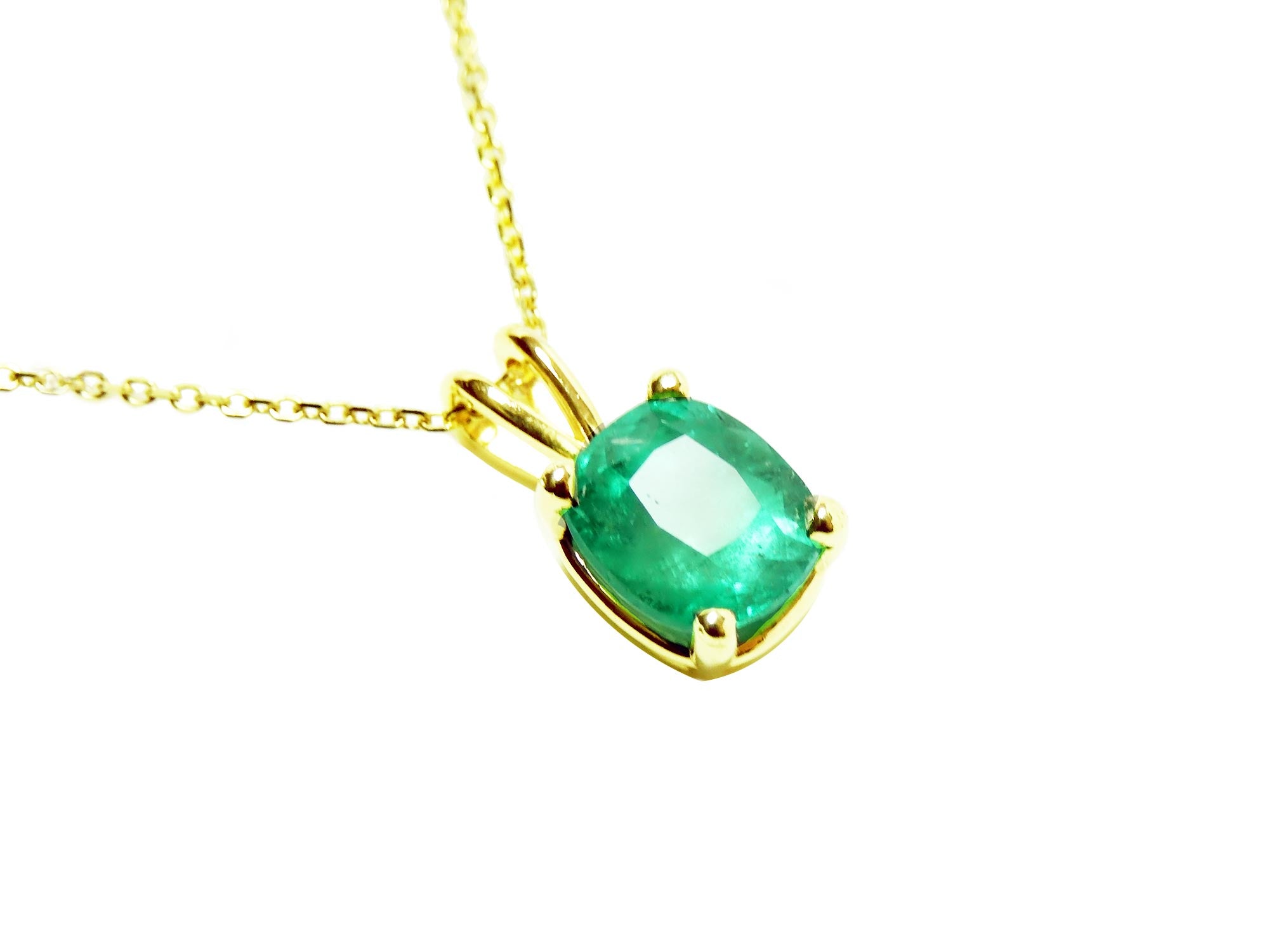 14k yellow gold emerald pendant