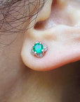Solitaire emerald tulip earrings