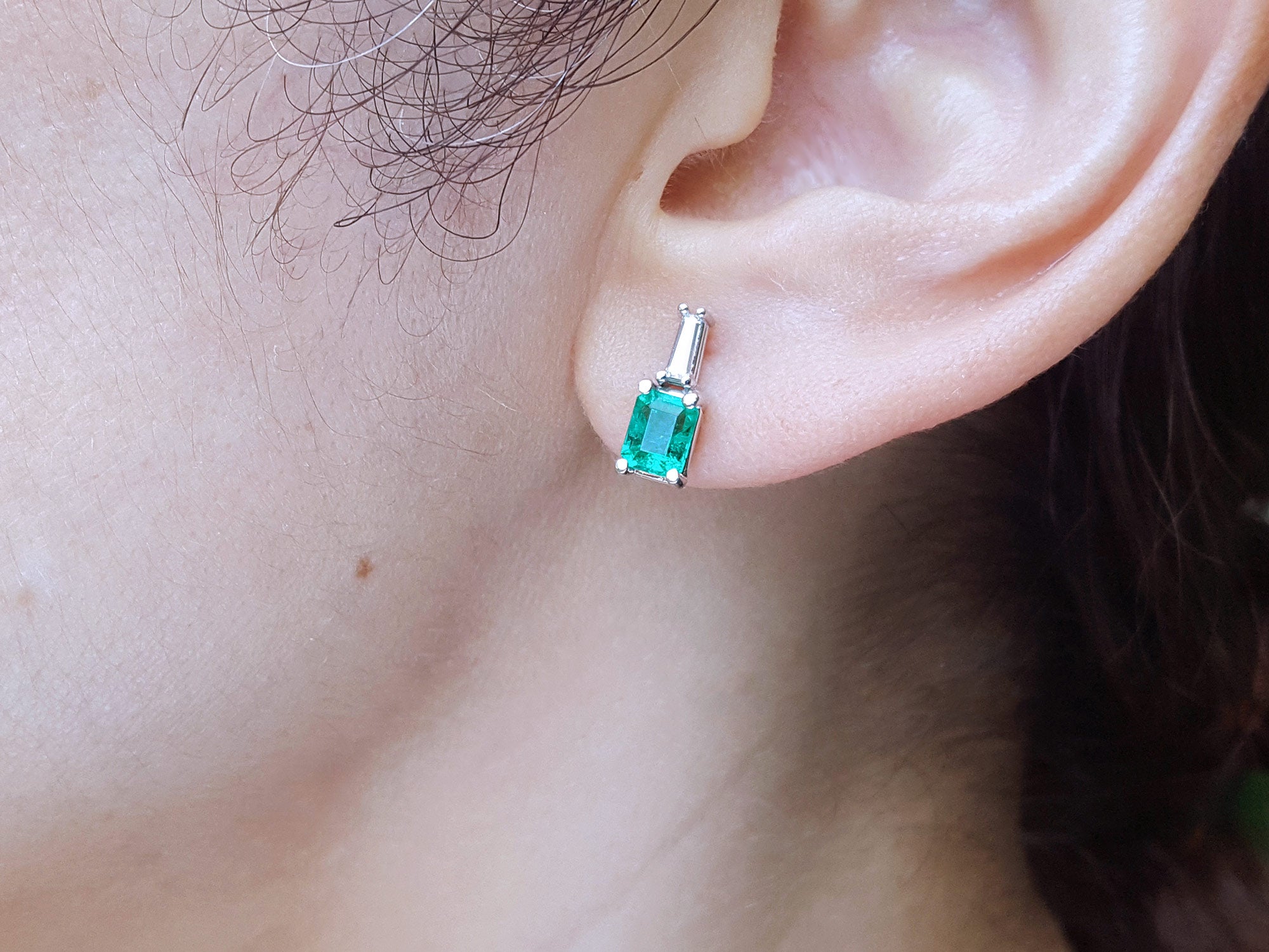 Genuine Emerald and baguette diamond earrings