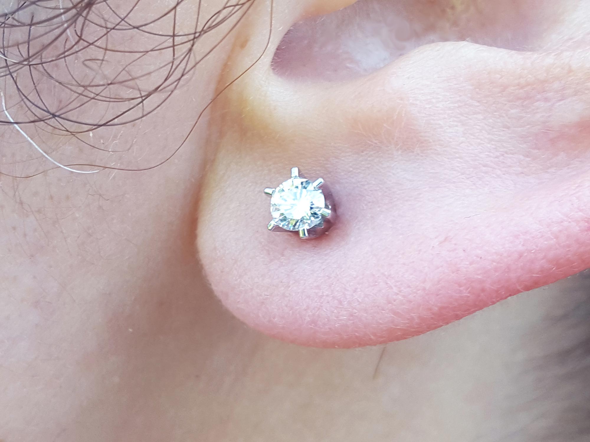 natural diamond earrings