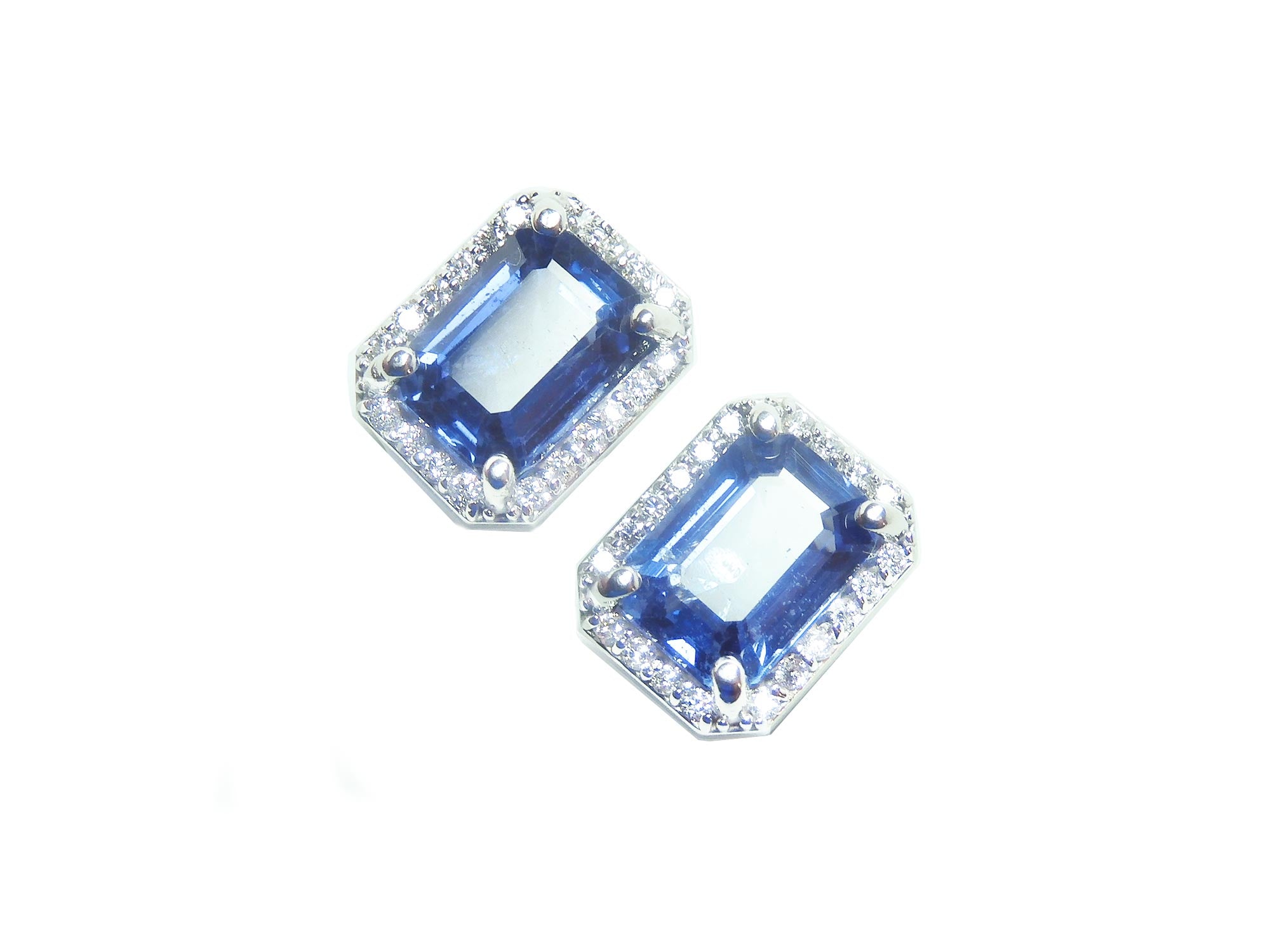 Blues sapphire stud earrings