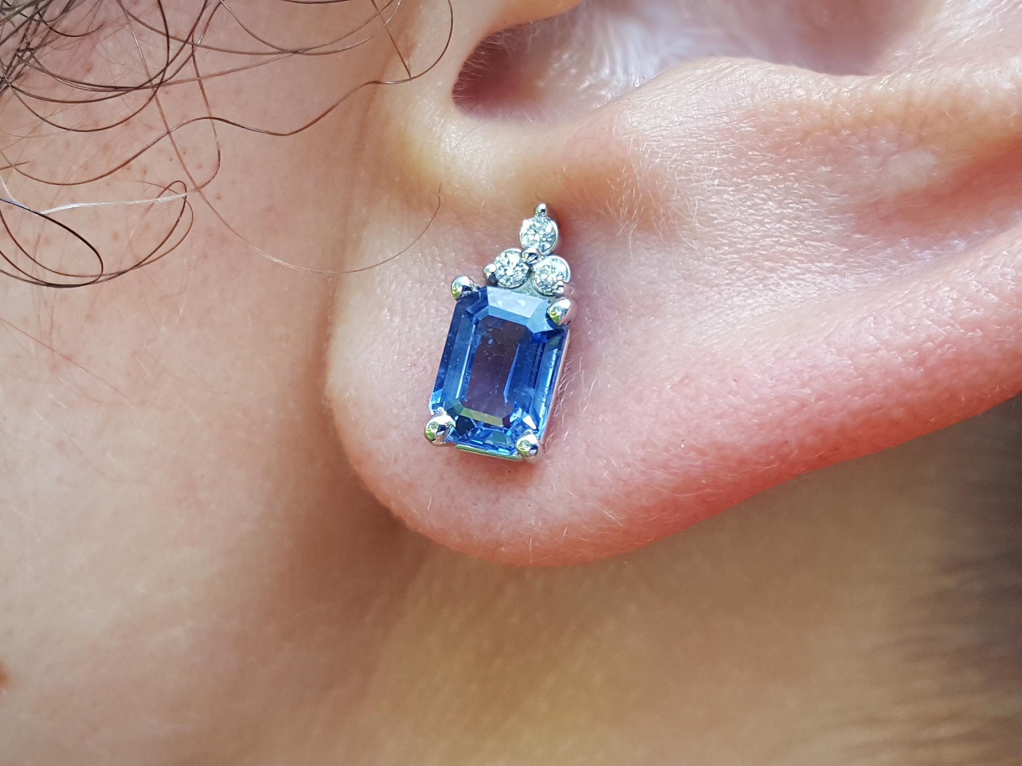 Emerald cut sapphire deals earrings