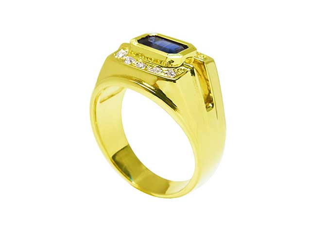 September birthstone sapphire men&#39;s ring